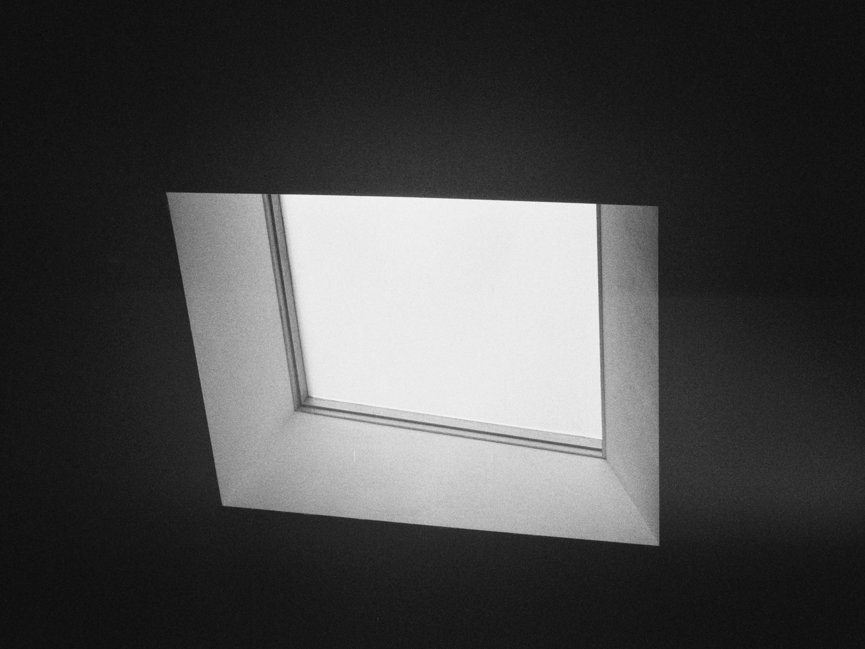 Fensterfolien im Fokus: Typen, Vorteile und Tipps zur richtigen Anwendung