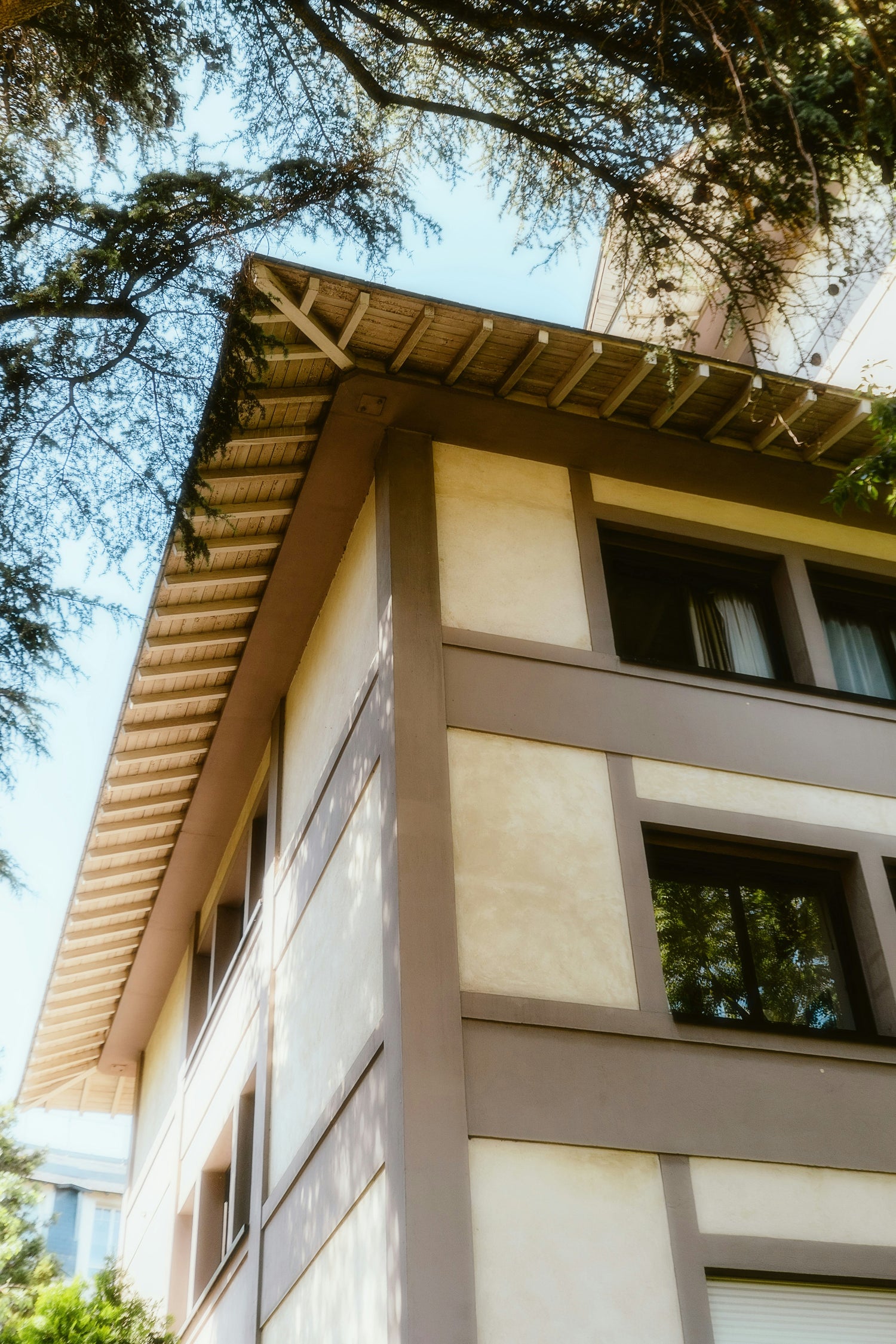 Warum Fensterfolien Ihr Zuhause im Winter und Sommer schützen sollten