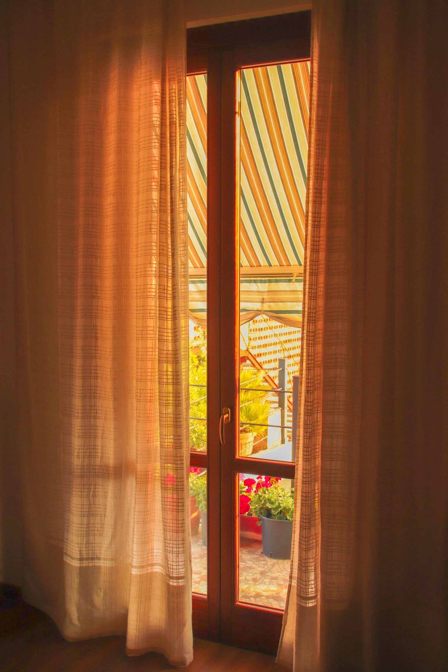 Raumgestaltung mit Gardinen: So verwandeln Sie Ihr Zuhause in eine Wohlfühloase