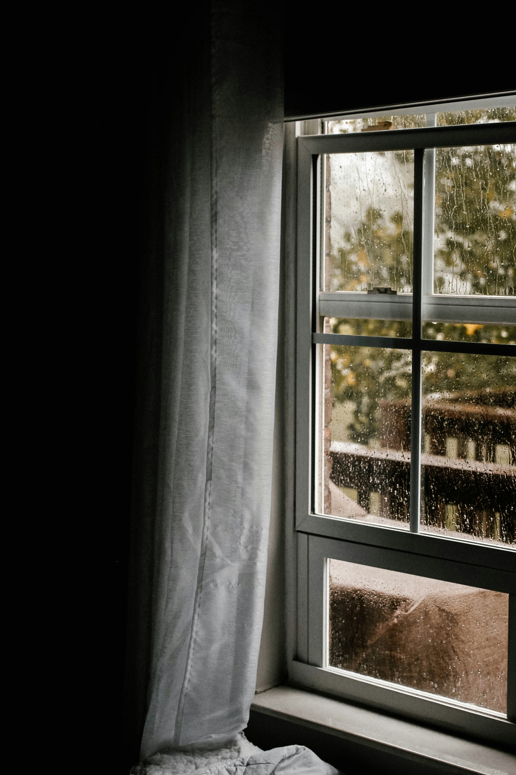 Bleiben Sie flexibel: Die Vorteile der statisch haftenden Fensterfolie von Marapon.