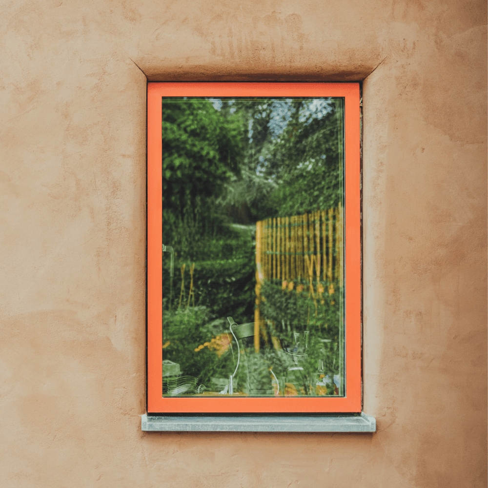 Fenstergestaltung mit Farbe - MARAPON®