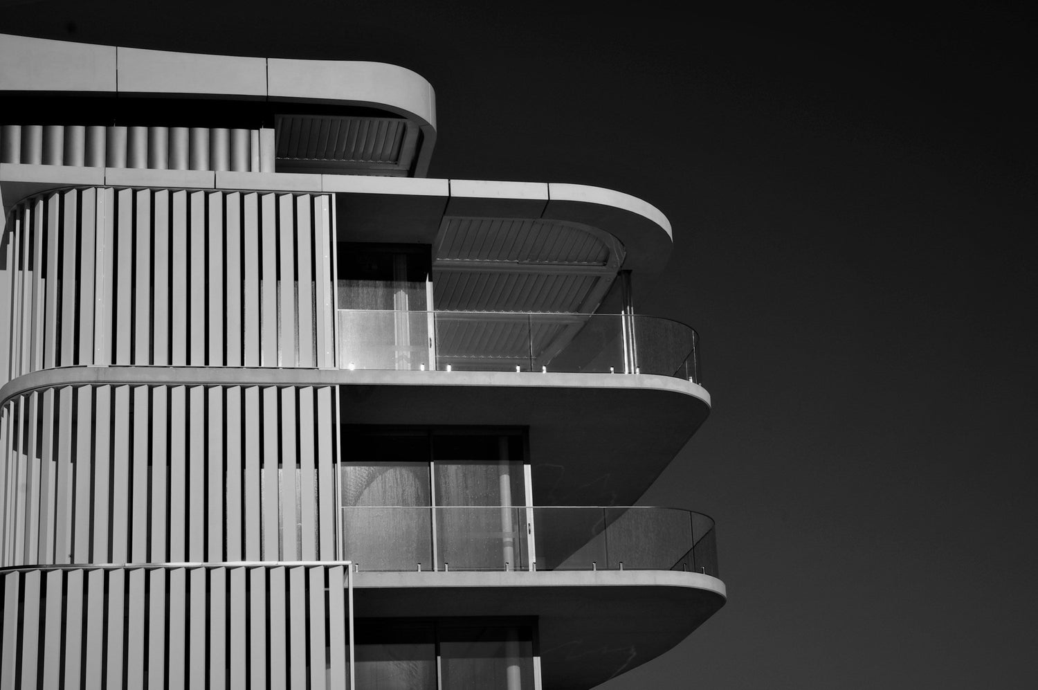 Warum Fensterfolien der ideale Sichtschutz für Ihre Terrasse sind