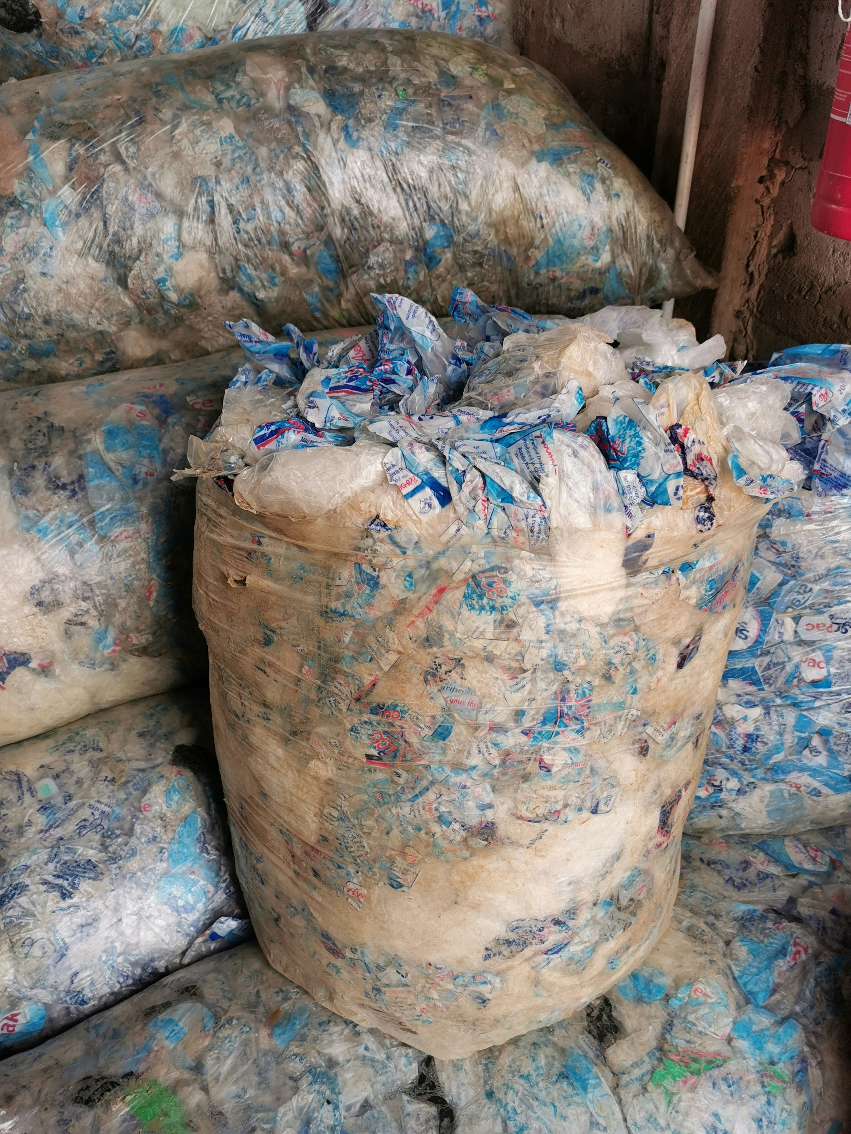 Warum Sie mit Möbelfolien Geld sparen und Umwelt schonen können