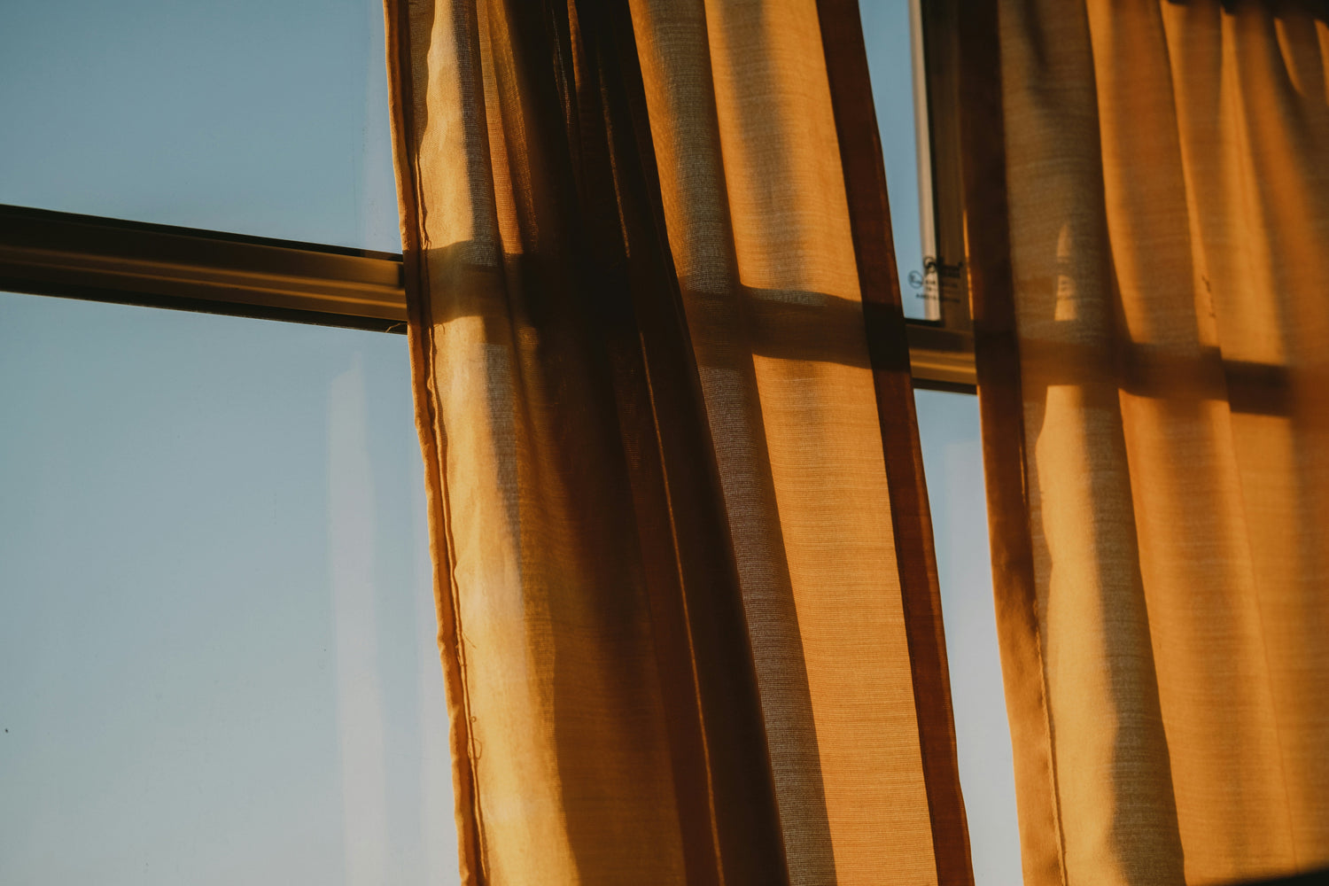 Stilvolle Akzente setzen: Gardinen für Ihr modernes Zuhause