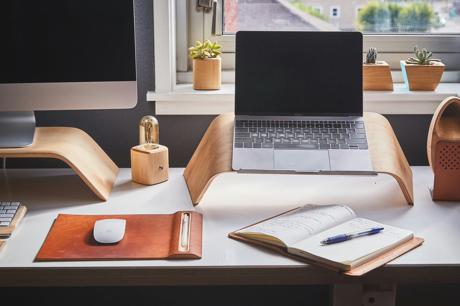 Gardinen als Geheimtipp im Homeoffice: Wie sie Ihr Arbeitsumfeld aufwerten