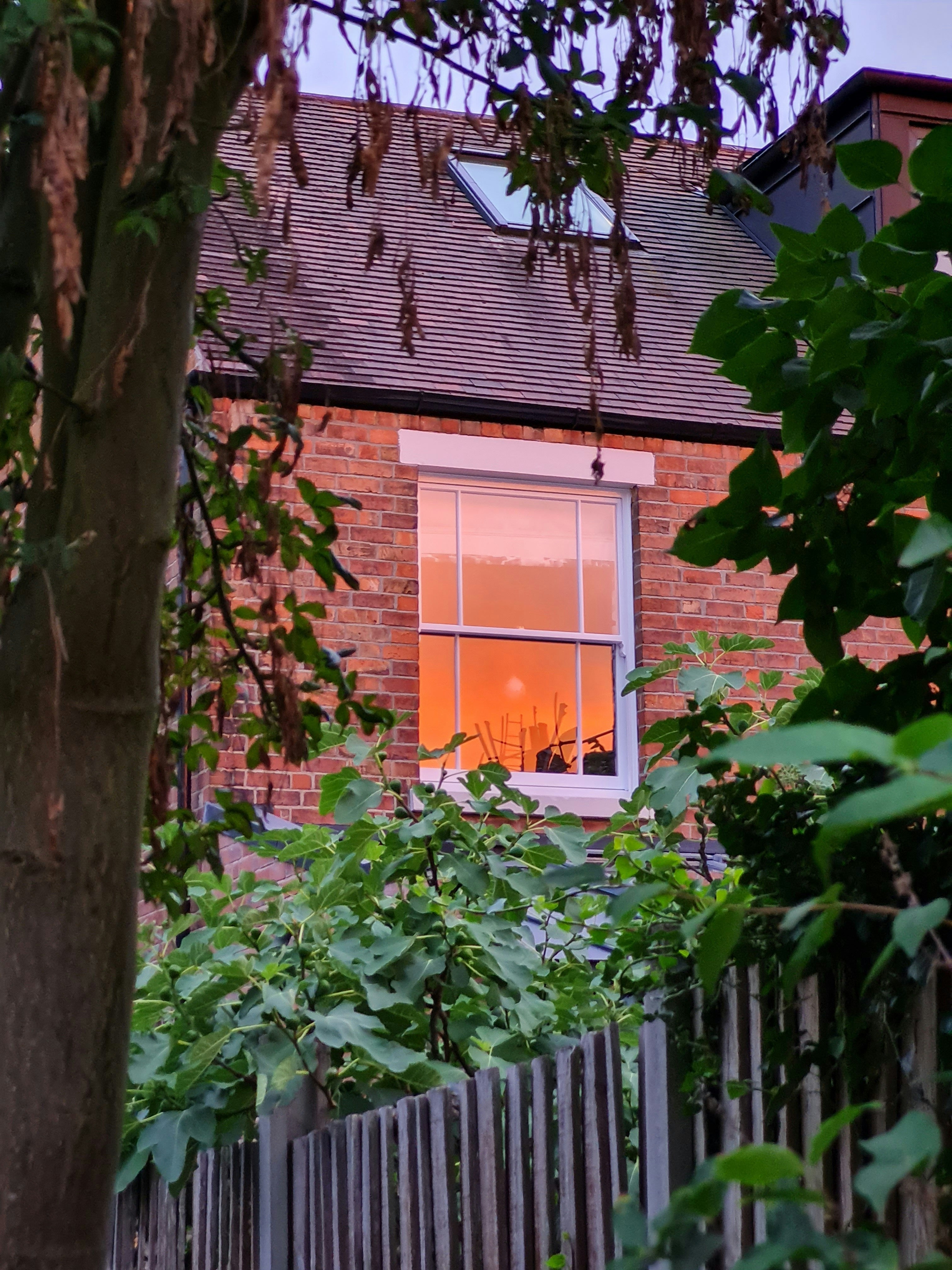Fenstergestaltung neu definiert: Urbanes Flair trifft auf deutsche Qualität