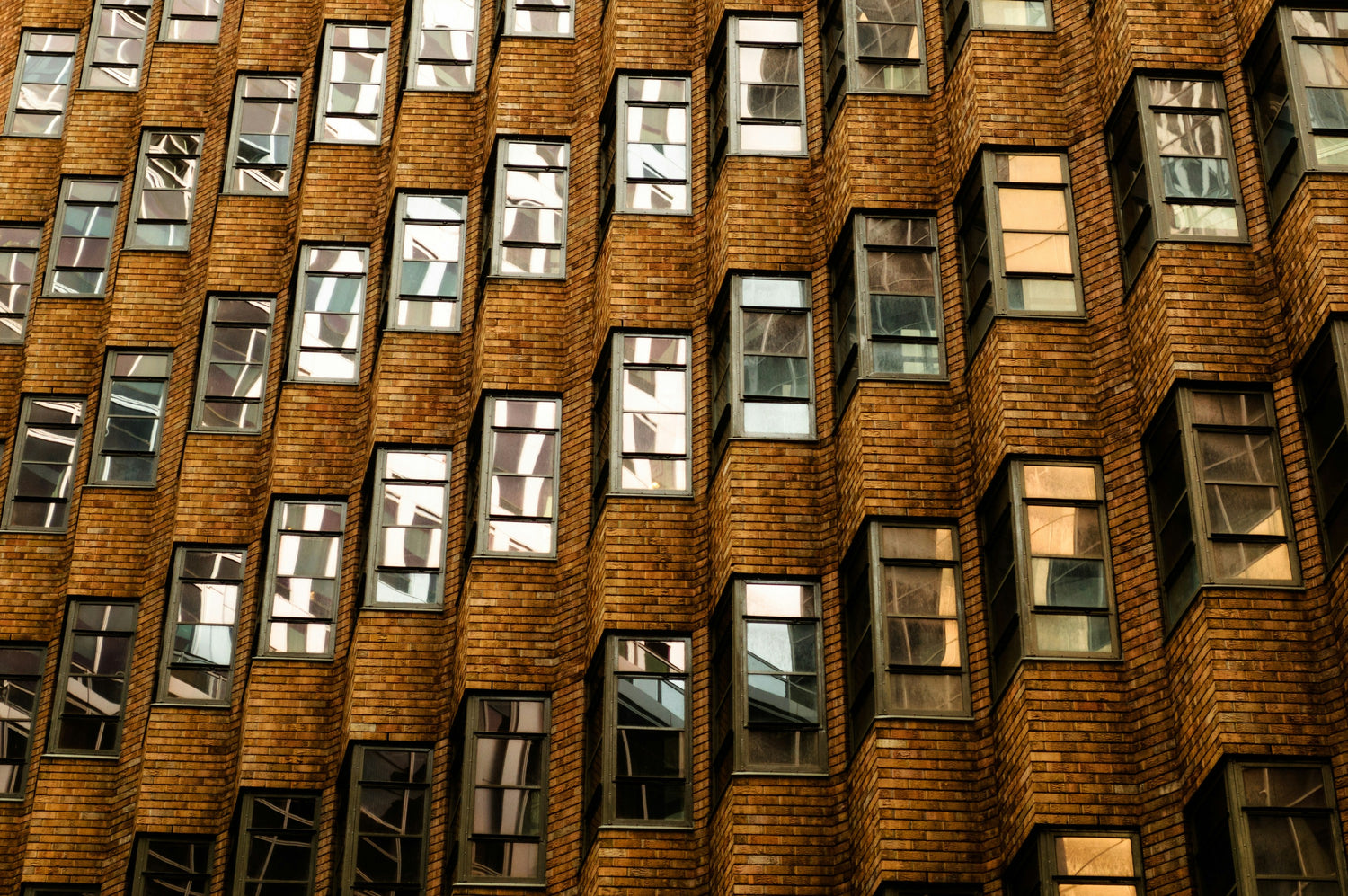 Fensterfolien mit Stil: Nutzen Sie die Vorteile von Spiegelfolie