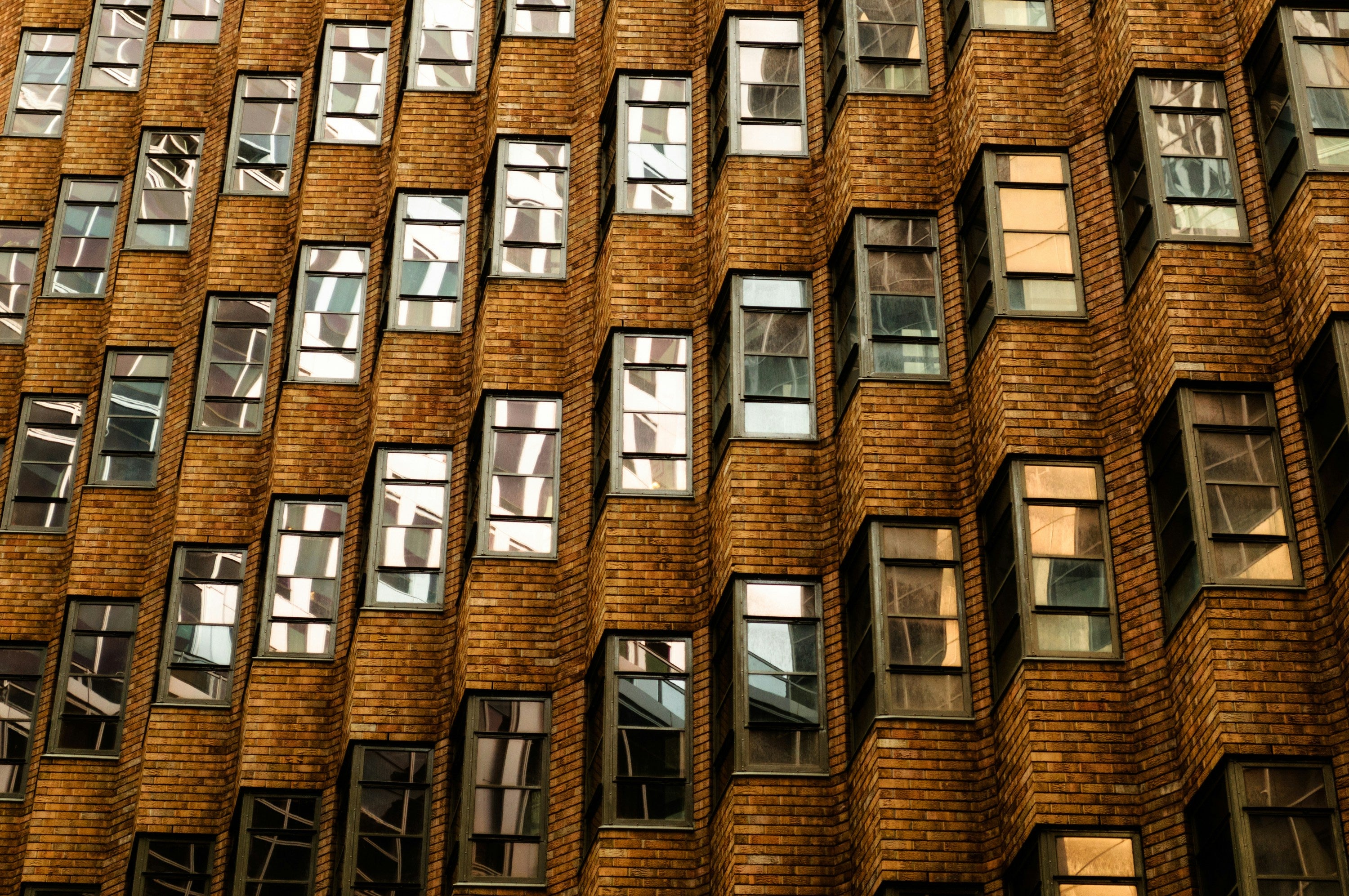 Fensterfolien mit Stil: Nutzen Sie die Vorteile von Spiegelfolie