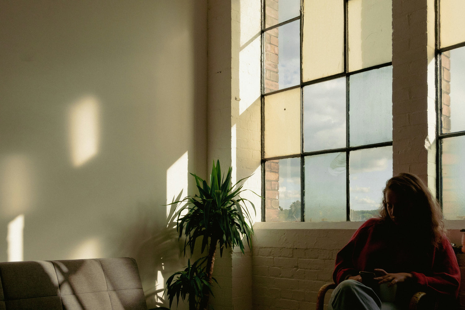 Fensterfolien: Kreatives Spiel mit Licht und Schatten